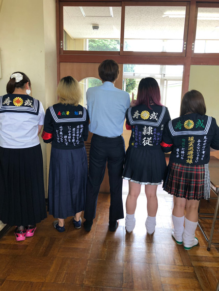 セーラー服に刺繍 イベント写真